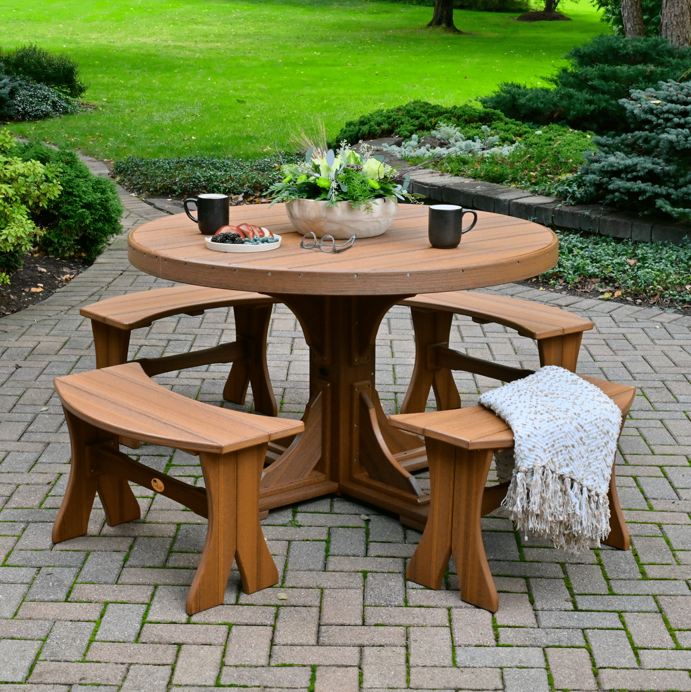 4′ round table from premier building solutions in virginia