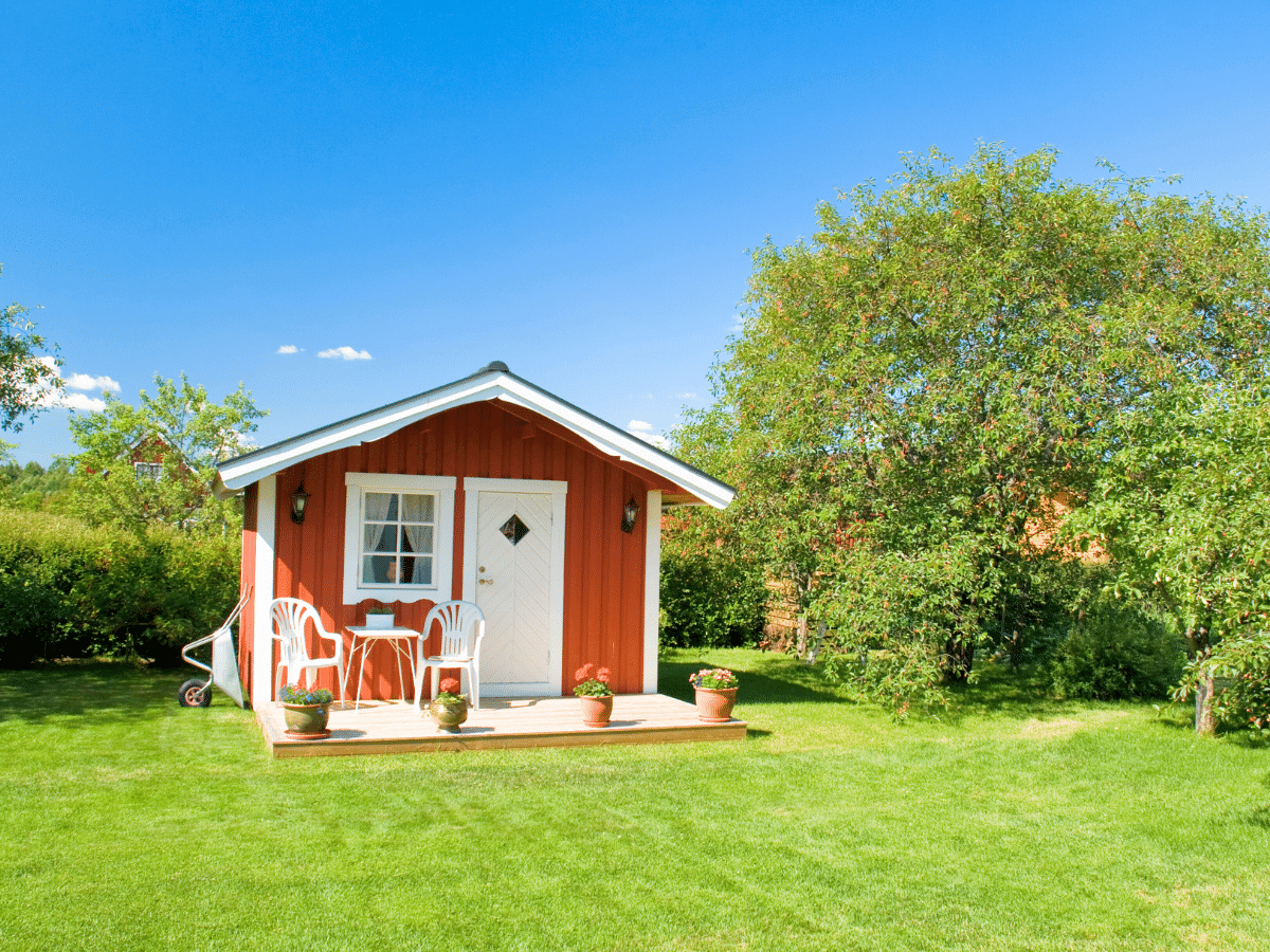 Guest house shed makeover idea