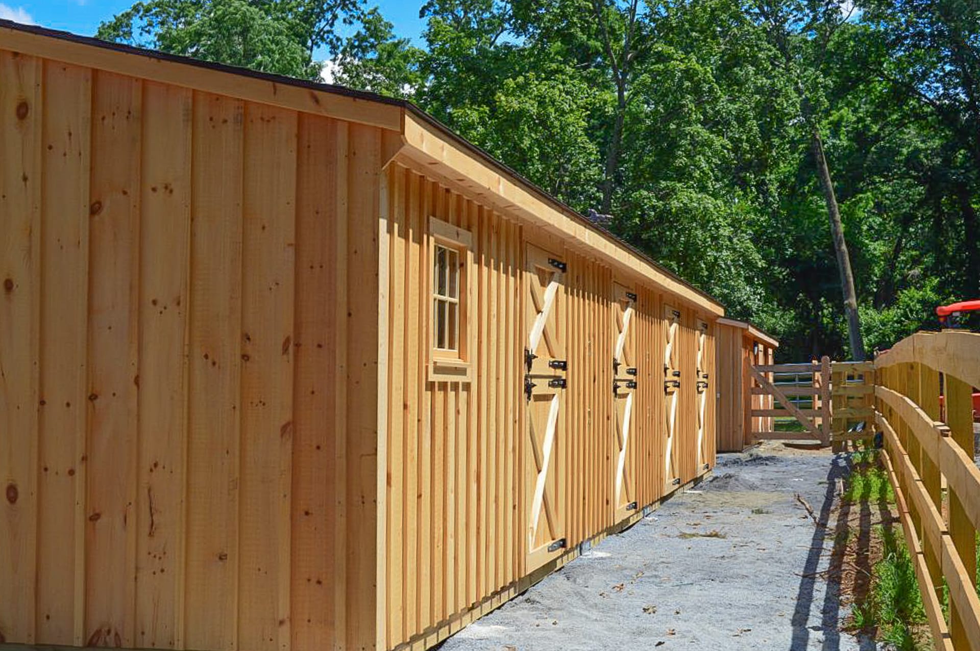 shed row barns for horses in dublin va
